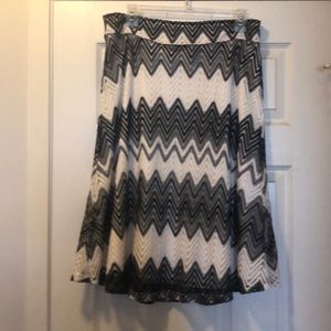 Black and white maxi skirt